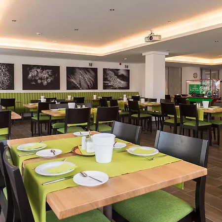 Fischer's Brauhaus 24h Self Check In 3* 默辛根