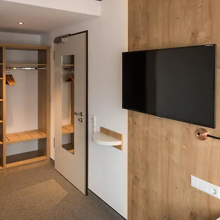 Fischer's Brauhaus 3*